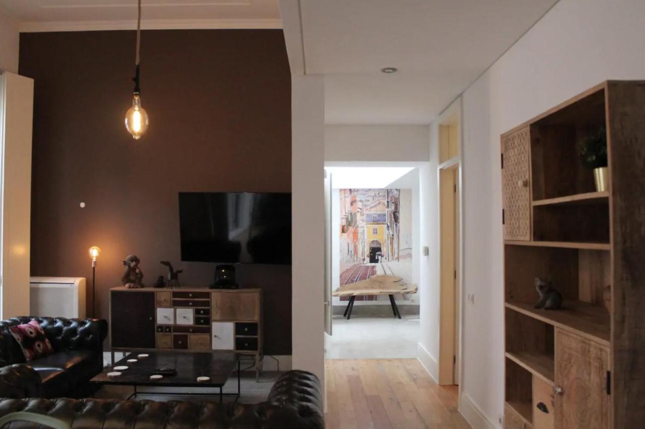 Beautiful 3-story House In Chiado With A 40m² Private Terrace * Lisboa