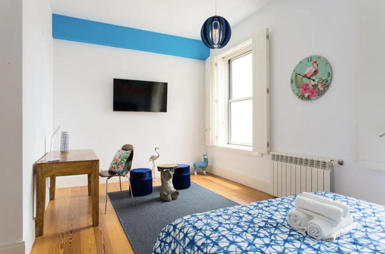 Beautiful 3-story House In Chiado With A 40m² Private Terrace Apartamento Lisboa